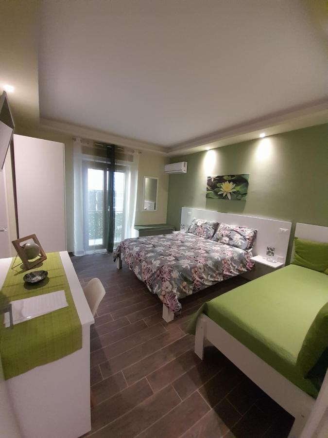 L'Oasi Di Venere Bed And Breakfast Caserta Dış mekan fotoğraf