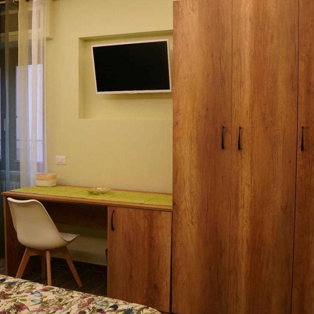 L'Oasi Di Venere Bed And Breakfast Caserta Dış mekan fotoğraf